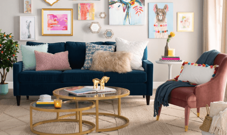 Modern Accessories That Blend Style and Function